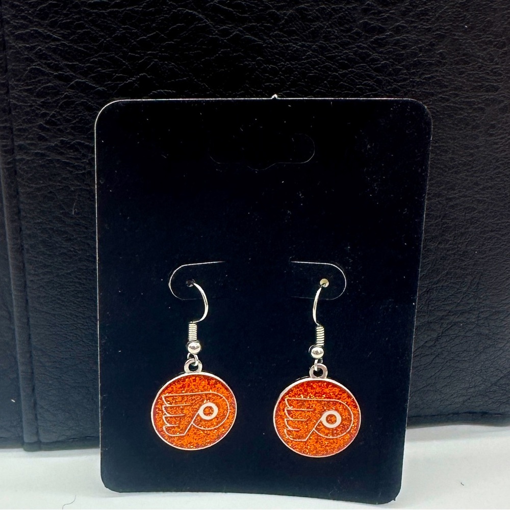 Philadelphia Flyers Earrings - Picture 3 of 4